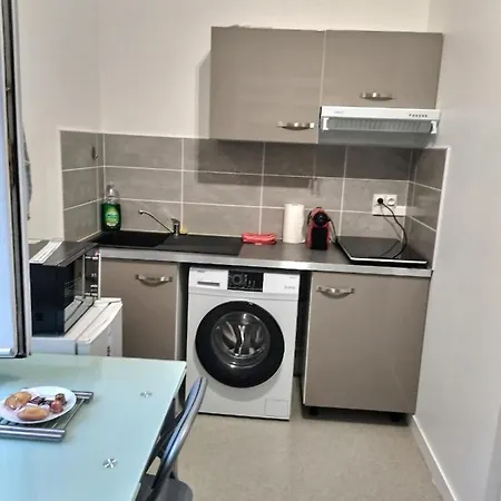 Superbe Studio 3 Face Gare Évreux Esterno foto