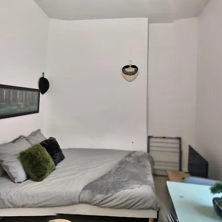 Superbe Studio 3 Face Gare Évreux Esterno foto