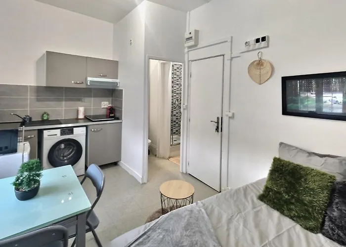 Superbe Studio 3 Face Gare